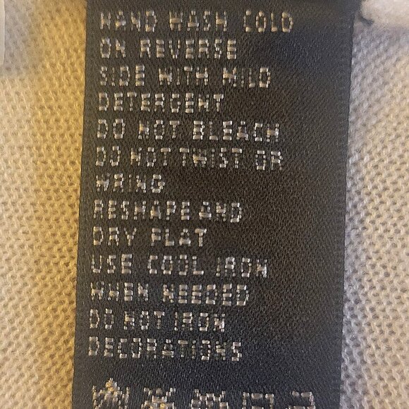 August Silk Cream Cardigan Flower/Pearl Applique - Size M - Picture 6 of 10